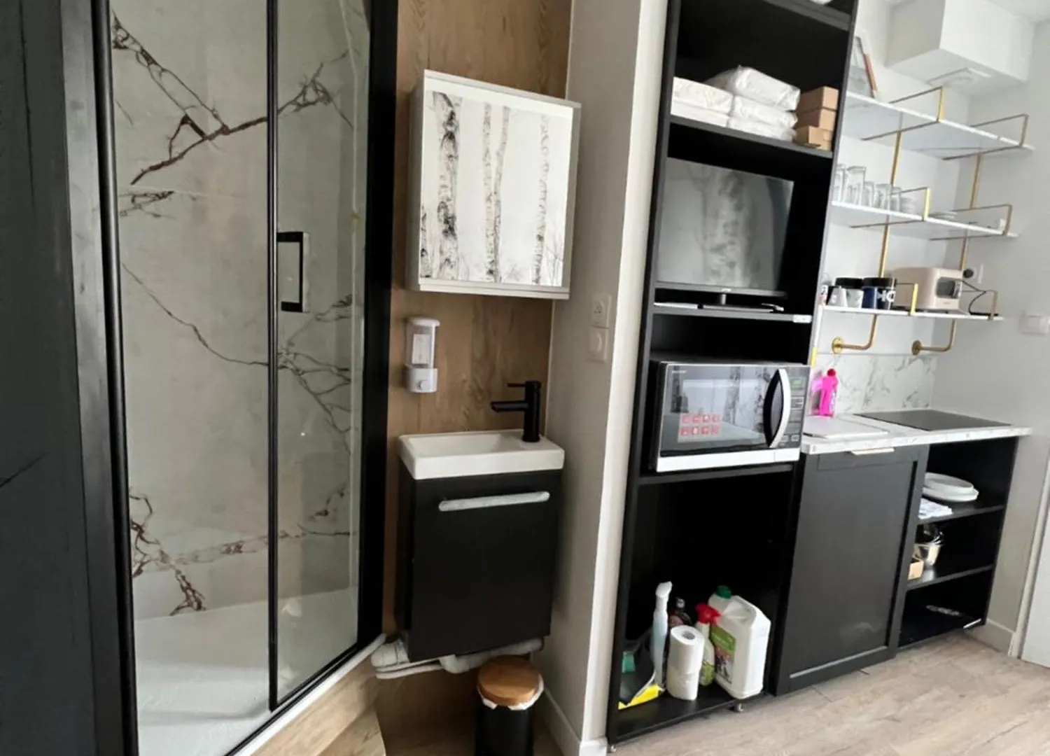 Batignolles, Montmartre Chambre 12M2 , Metro 13 Et 14 Παρίσι Διαμέρισμα